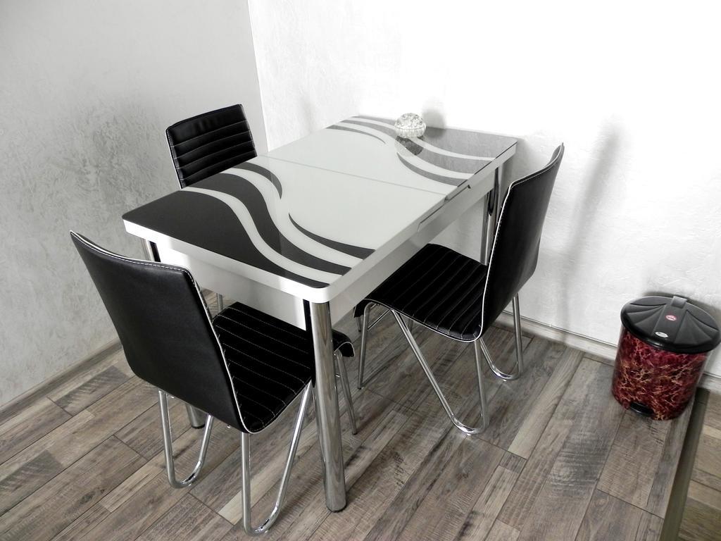 Penthouse Apartment In Batoemi Buitenkant foto